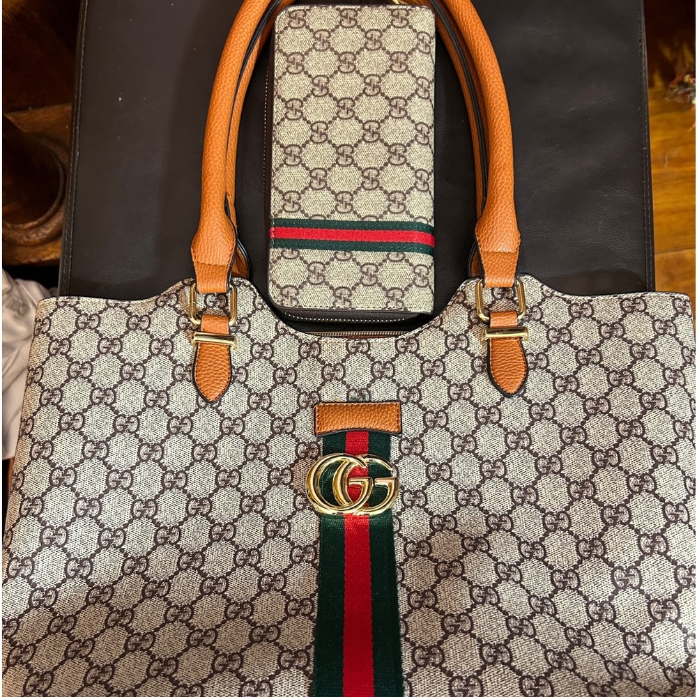 Gucci handbag and wallet